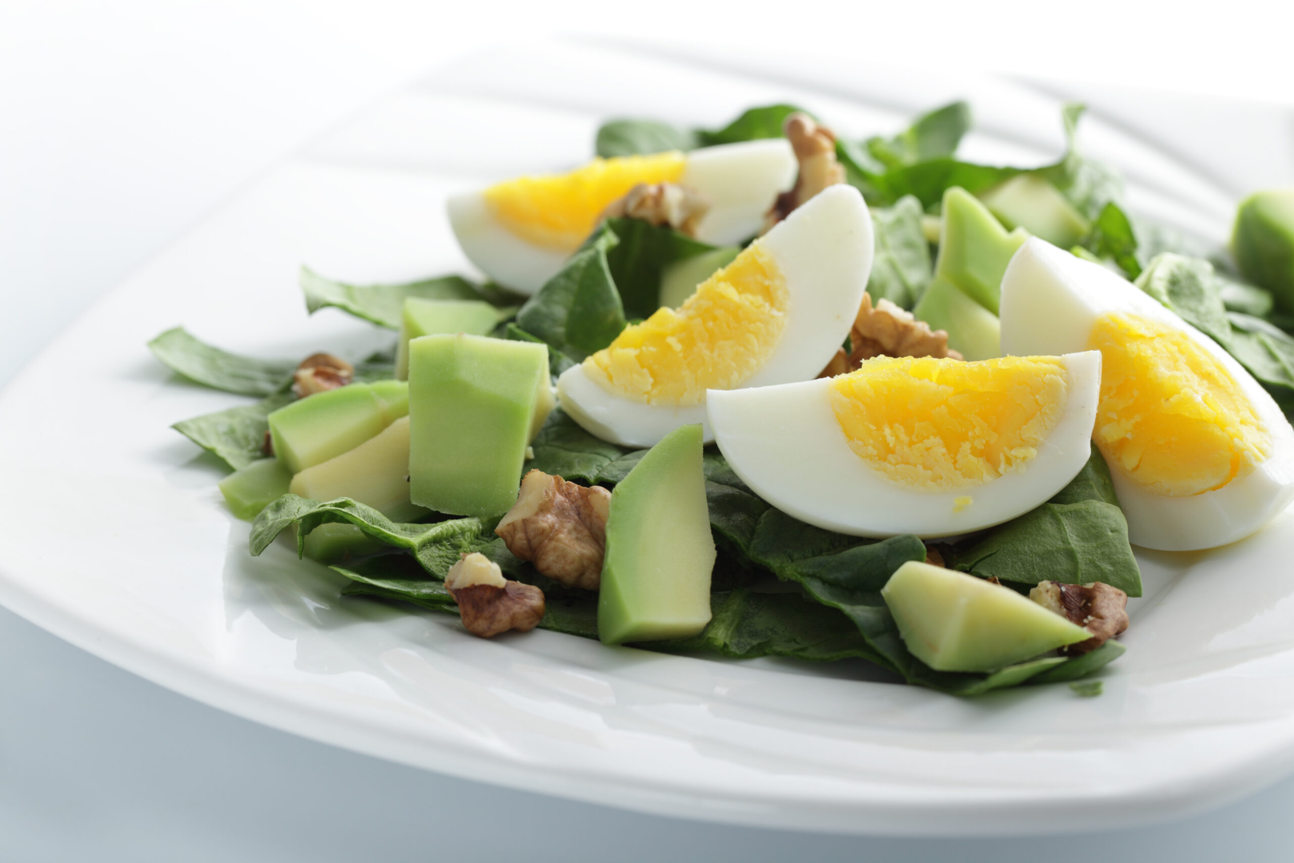 anti inflammatory foods, eggs, walnuts
